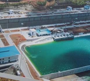 Neue Schleusen in Agua Clara