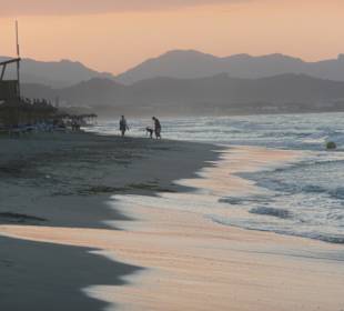 Abendlicher Strand in Ca'n Picafort nach Westen