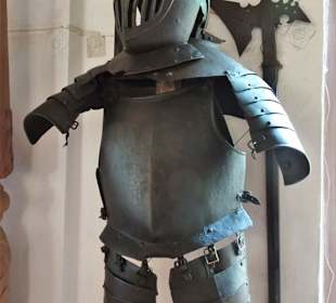 Im Rittersaal von Schloss Mespelbrunn