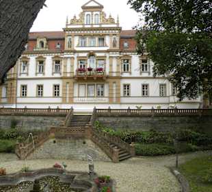 Schloss mit Terrasse Le Château