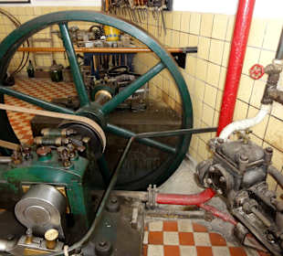 Die Dampfmaschine der Kornbrennerei