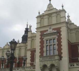 Architekturdetail der Tuchhallen