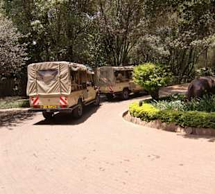 Abfahrt zum Feldflughafen