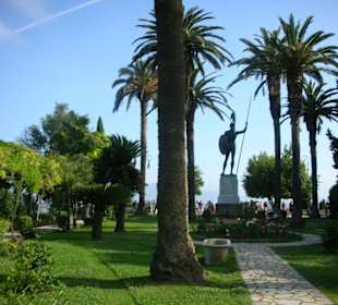 Achillion, Statue Achilles