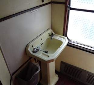 Toilette im Zug