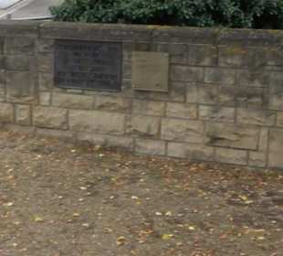 Gedenktafel für die Zerstörung