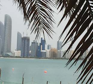 Skyline Abu Dhabi