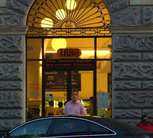 Die Eisdiele in der Nähe