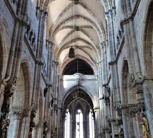 Blick zur Gewölbedecke der Sebalduskirche