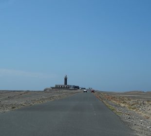 Entfernter Leuchtturm