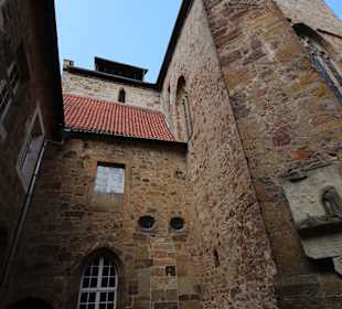 Außenmauer Kirche St. Clemens