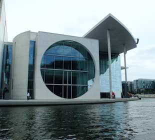 Bundeskanzlerinnenamt