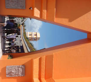 Eingang zum Einkaufszentrum