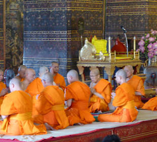 Mönchszeremonie