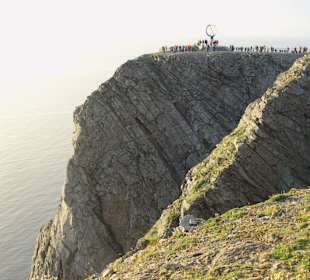 Mitternachtsausflug 23.30 Uhr ans Nordkap 