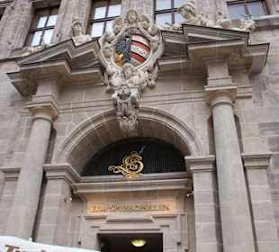 Eingangsportal (Altes Rathaus)