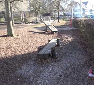 Spielplatz Dorfacker Lustnau