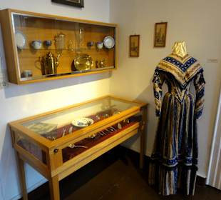 Rundgang durch die Ausstellung des Museums