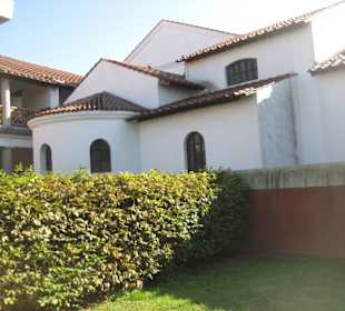 Grünanlage der Herberge