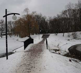 Park Moczydło zimą