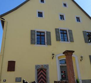 Tourist-Info und Stadtbibliothek