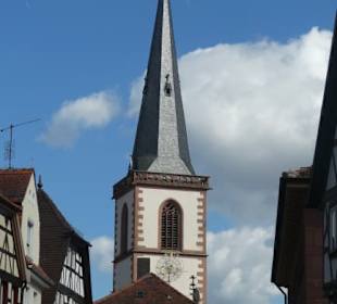 Die Kirche St. Michael am Kirchplatz von Lohr