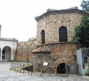 Baptisterium der Arianer