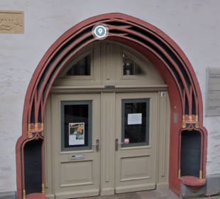 Beim Haus Zum Sternberg in der Allerheiligenstr.