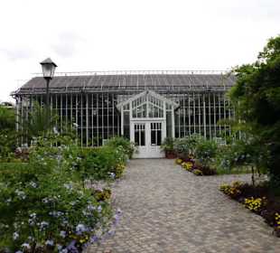Eingang zu den Botanischen Gewächshäusern