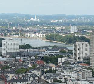 Ausblick vom Osman30 im 30.Stockwerk von Köln-Turm