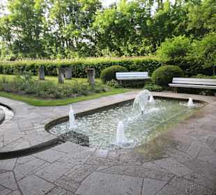 Wasserspiele am Rosenbachlauf