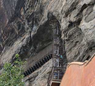 Wendeltreppe zu den Fresken