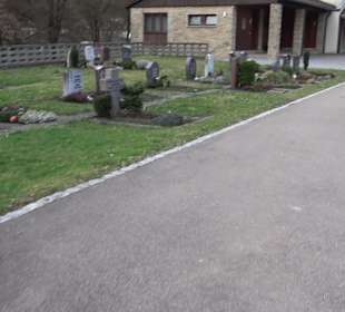 Aussegnungshalle Neckartenzlingen