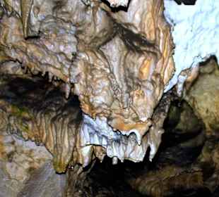 Detail der Sintergebilde - Belaer Tropfsteinöhhle