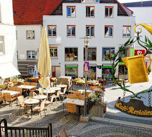 Restaurant Schalander im Sommer mit Terrasse