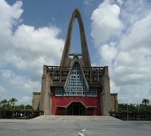 Basilica in Higüey / Frontansicht