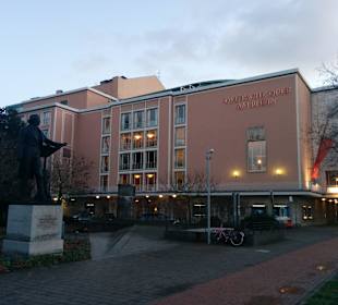 Opera Deutsche am Rhein