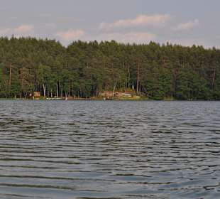 Steganlage am See