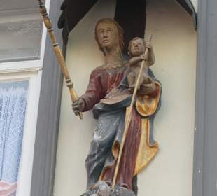 Hausfigur in Karlstadt am Main