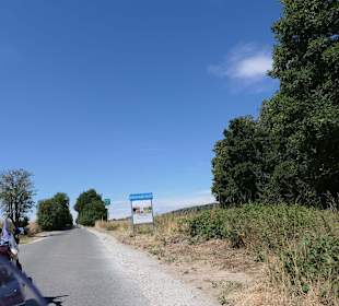 Zufahrt zur Gaststätte