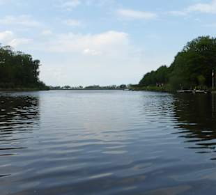Eiderstedtrundfahrt: Grachtenfahrt Friedrichstadt