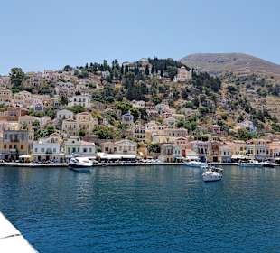 Hafen Symi