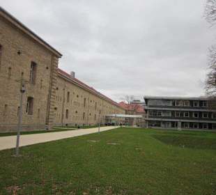 Seysselkaserne/Universität