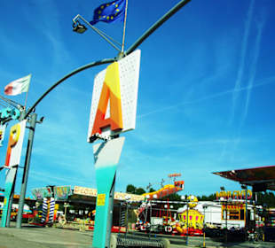 Am großen Platz Bibi