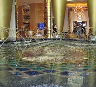 und noch ein Springbrunnen, ein Level höher