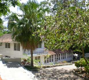 Blick von der Finca zum Nebengebäude