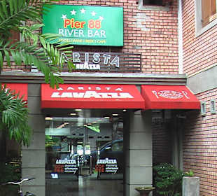 Restaurant mit Lavazza