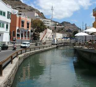Wassergassen in Puerto de Mogan