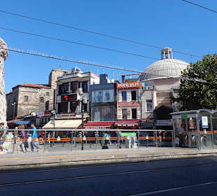 Divan Yolu Cd. im Bereich des Großen Bazars