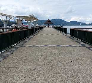 Ita Thao Village und Pier